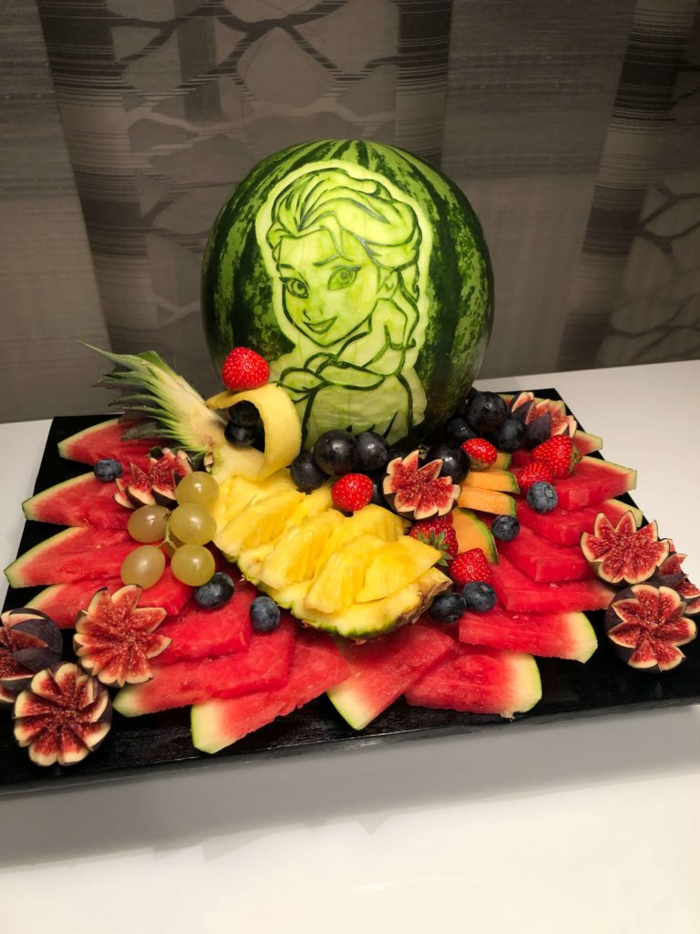 Obst Deko Ideen Vom Food Carving bis zur Platte